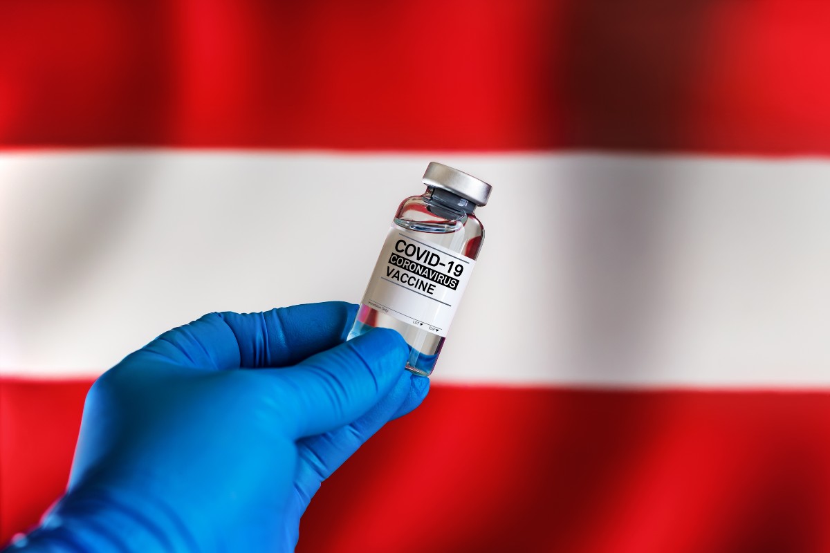 Обязательная вакцинация в Австрии