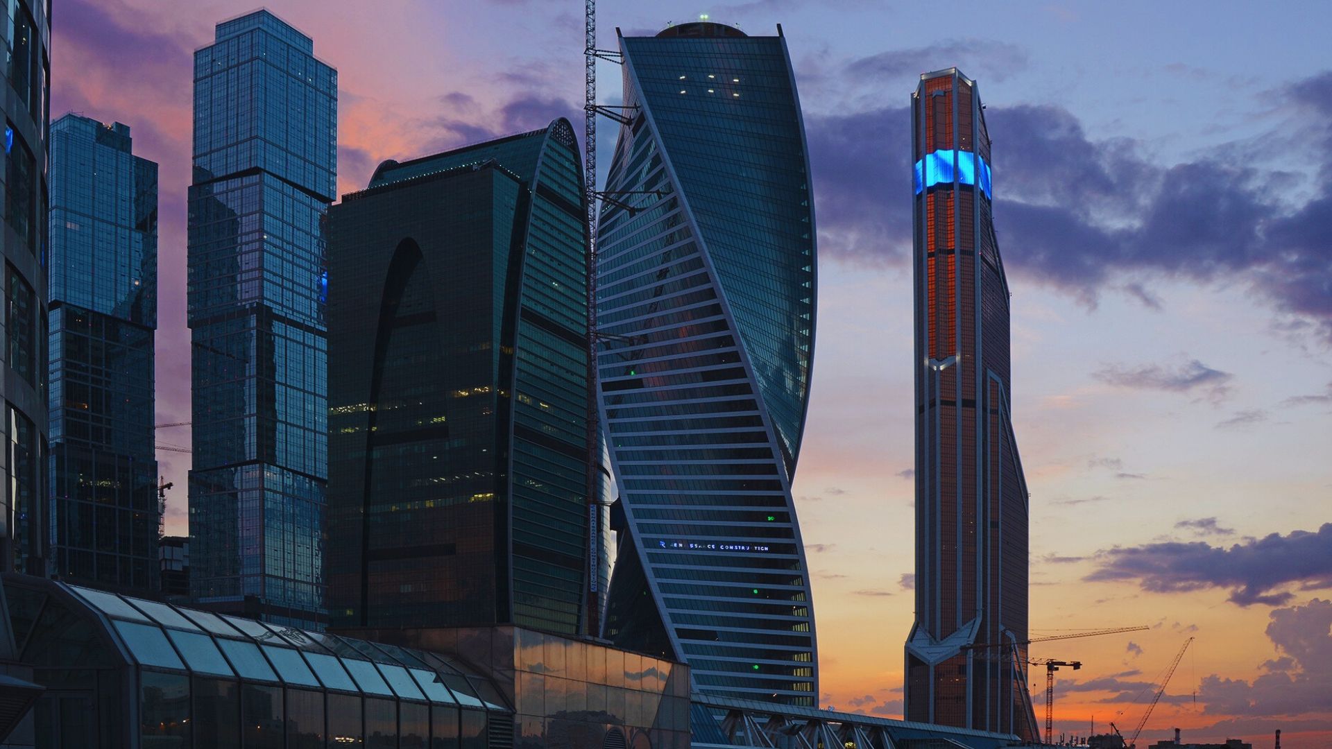Трансфер из/в аэропортов Москвы